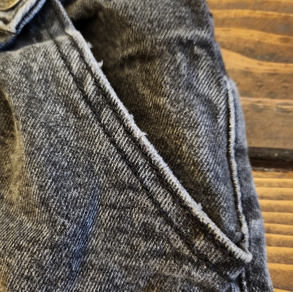 Mom Jeans! Faded Black - Picture 8 of 8